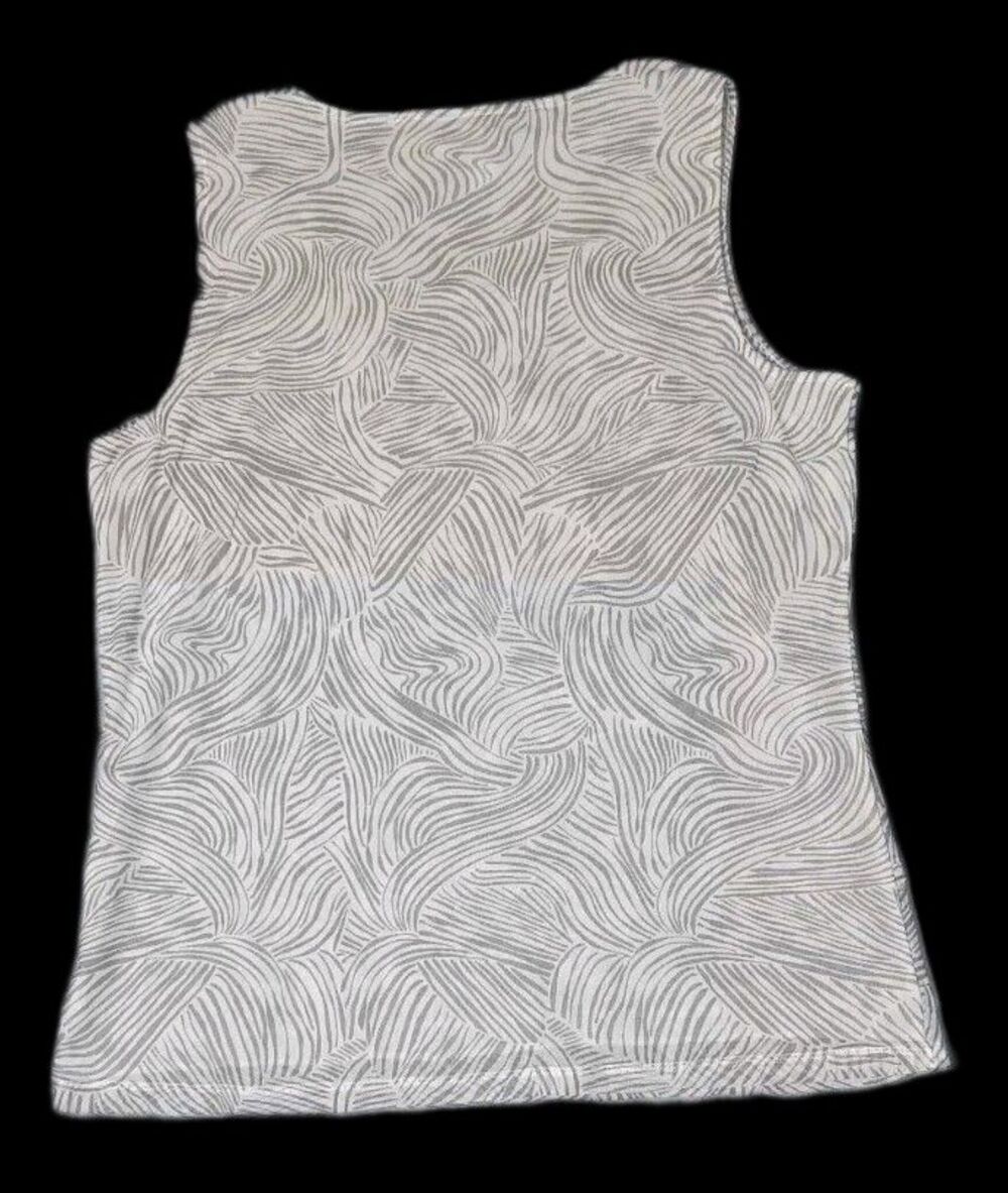 Chicos Sleeveless Ruffled Blouse Womens Size 2 White And Grey Gray Abstract... - Picture 8 of 10